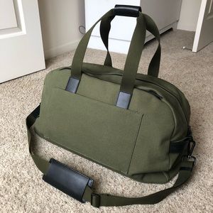 Away Luggage Weekender Bag